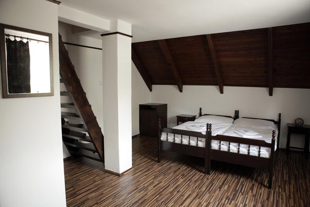 Motel M Malacky Room photo