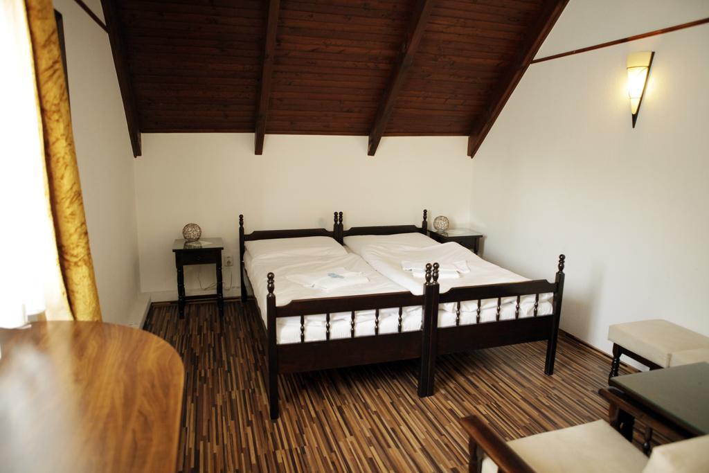 Motel M Malacky Room photo